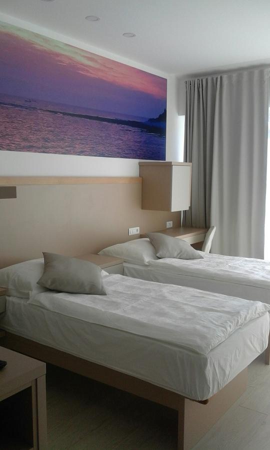 Jurman Apartment Barbariga Exterior photo